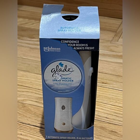 Glade air freshener - Picture 3 of 7